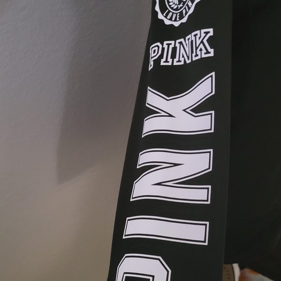 Pink VS "Limited Edition Reversible Jacket - Picture 6 of 8